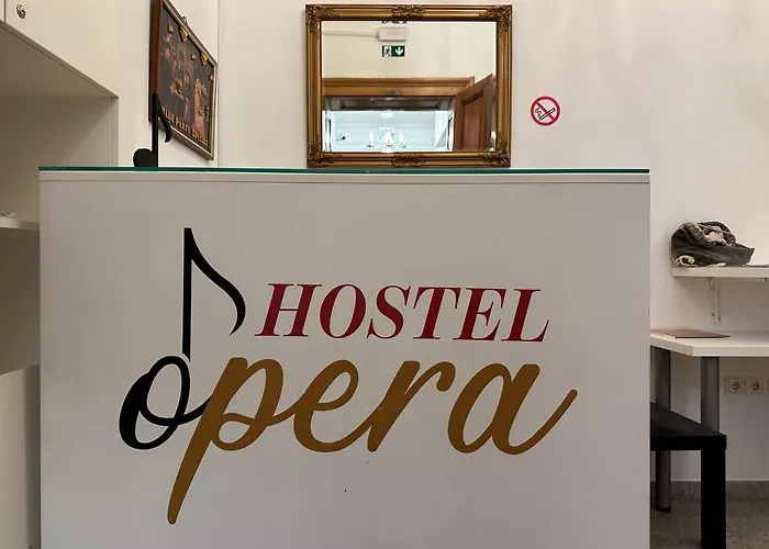 Ostello Opera